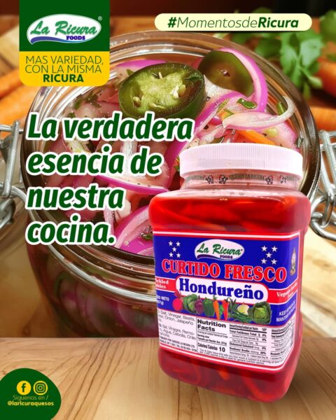 Curtido fresco hondureño La Ricura en frasco con vegetales encurtidos y jalapeño ideal para pupusas y comidas latinas