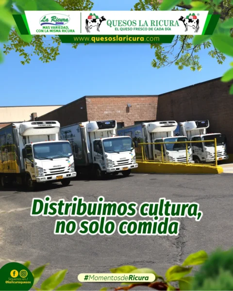 Camiones refrigerados de Quesos La Ricura distribuyendo queso fresco latino en Estados Unidos